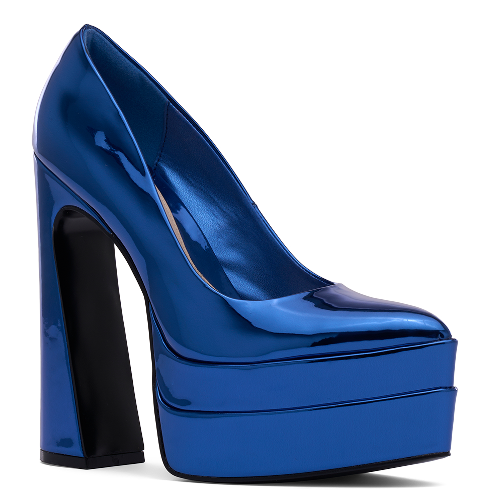 Closer Look of the Marlania Pumps Sleek Pointed Toe Shape