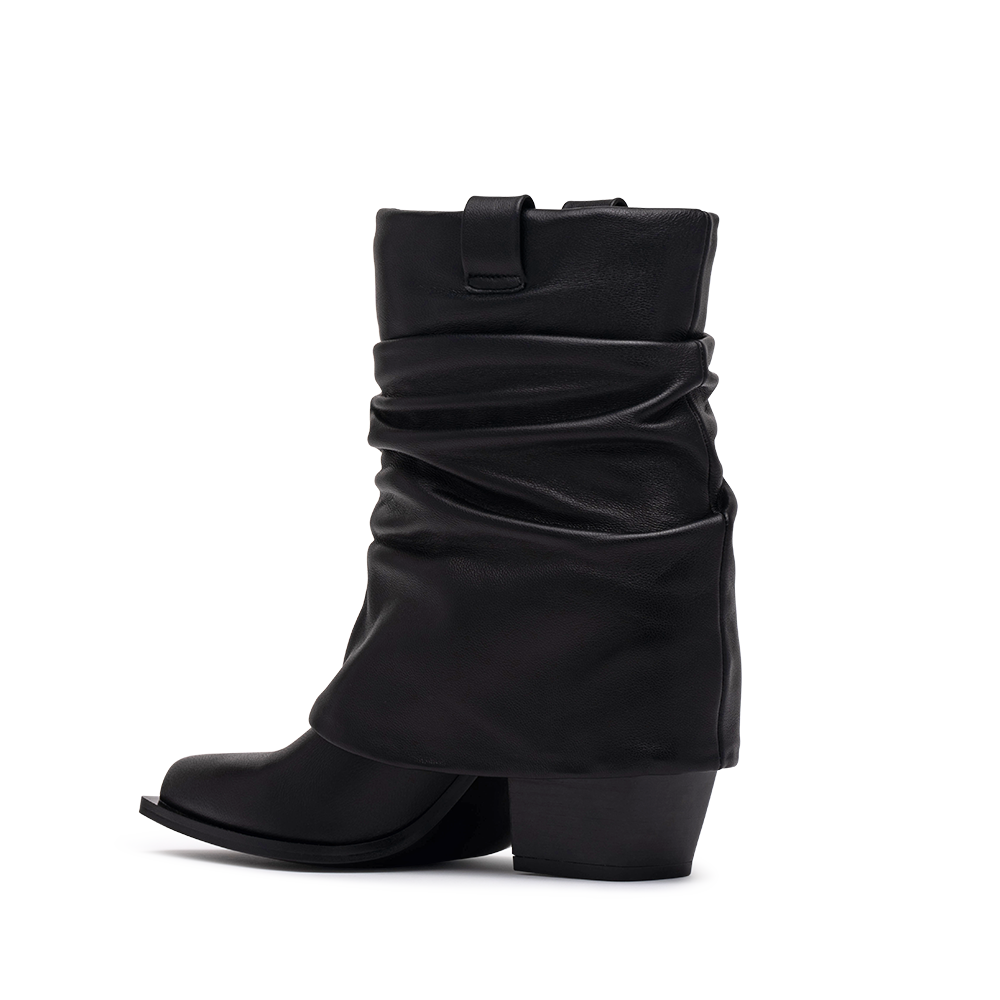 3/4 Back Side View of the Savela Boot in Black